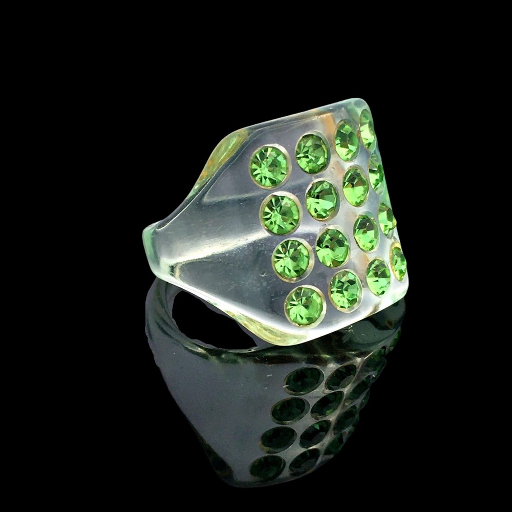 Vintage Green Translucent Lucite Rhinestone  Ring - Picture 6 of 6